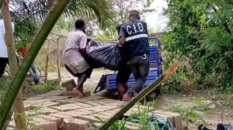 man found dead in manhole